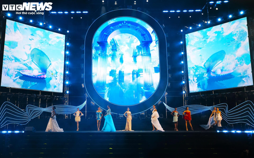 Bùng nổ sắc màu đêm khai mạc Lễ hội Du lịch hè Bình Định 2025 - ảnh 7