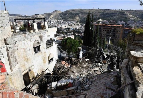 Israël bombarde les forces syriennes - ảnh 1