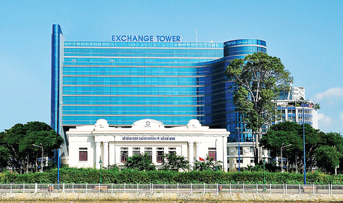 La Bourse vietnamienne souffle ses 25 bougies - ảnh 1