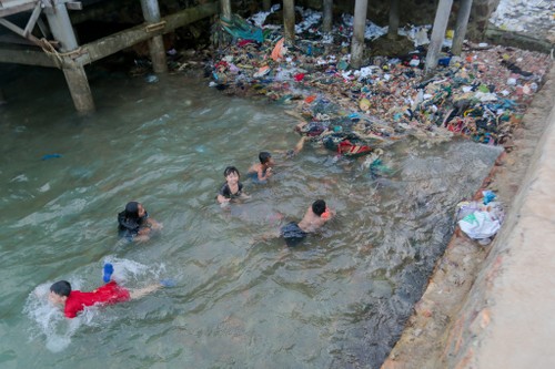 Photo exhibition ‘Save our seas’: Only action brings changes! - ảnh 4