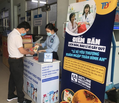 Disadvantaged patients enjoy early Tet holiday - ảnh 1