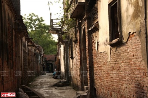 Le Village ancien de Cu Dà, gardien de la culture du delta du fleuve Rouge - ảnh 12