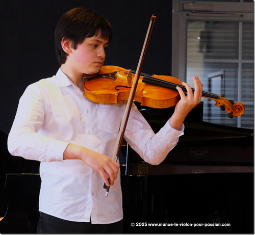 Manoé Grandvuinet: «Je ne vis pas entre quatre murs, je vis entre quatre cordes…» - ảnh 4