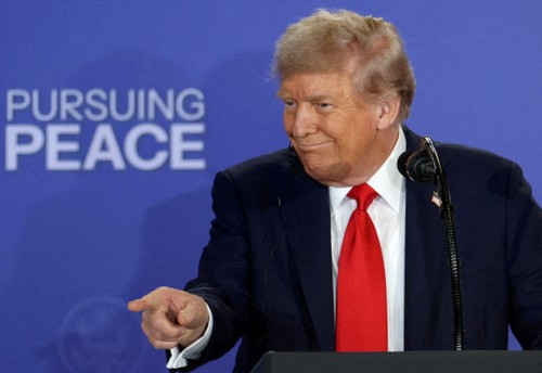 Le président américain propose un sommet tripartite avec la Russie et l’Ukraine - ảnh 1