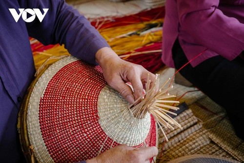 Festival Thang Long – Hanoi 2025: une mosaïque culturelle au Temple de la Littérature - ảnh 10