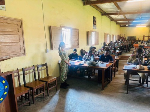 Vu Thi Liên: «Mon parcours est celui de la responsabilité, du partage et de la foi dans les valeurs durables de la paix” - ảnh 5