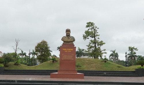 Cuban leader Fidel Castro’s historic visit to Quang Tri - ảnh 1