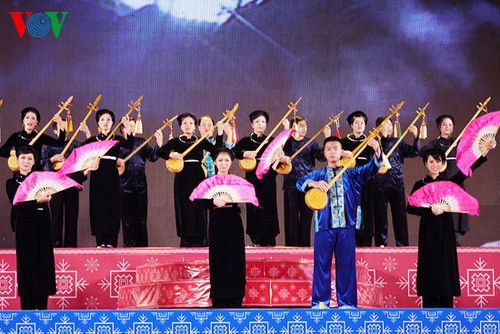 Festival des Then-Gesangs und des Musikinstruments Tinh - ảnh 1