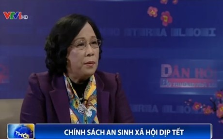 Partei und Staat überreichen Geschenke an arme Menschen zum Neujahrsfest - ảnh 1