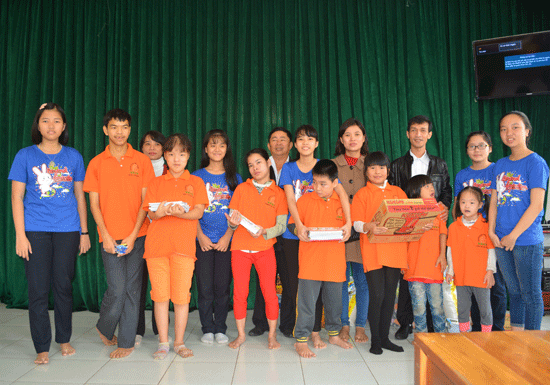 Die Provinz Quang Nam verbessert das Leben der Menschen mit großen Verdiensten - ảnh 1