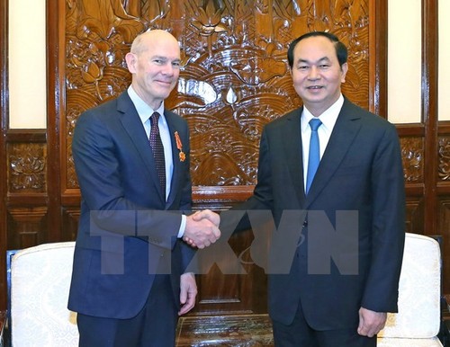 Staatspräsident Tran Dai Quang verleiht Freundschaftsorden an World Vision International - ảnh 1