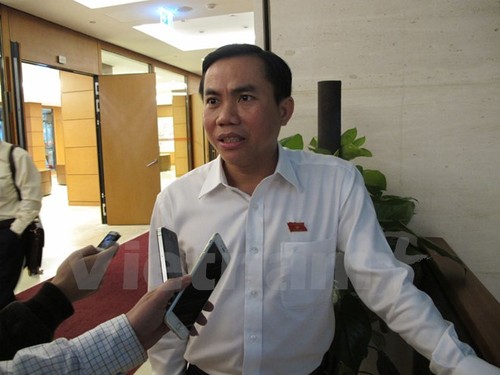 Verbesserung des Investitionsumfelds und Entwicklung der Landwirtschaft durch Hochtechnologie - ảnh 1