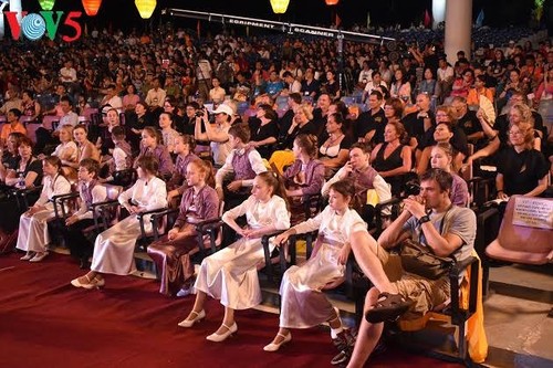 Der internationale Chor-Wettbewerb in Quang Nam - ảnh 12