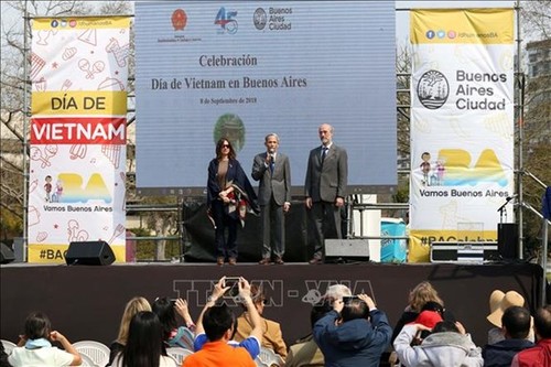 „Der vietnamesische Tag” in Argentinien - ảnh 1