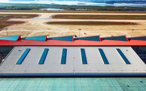 Der Flughafen Van Don strahlt im Nordosten des Landes - ảnh 17