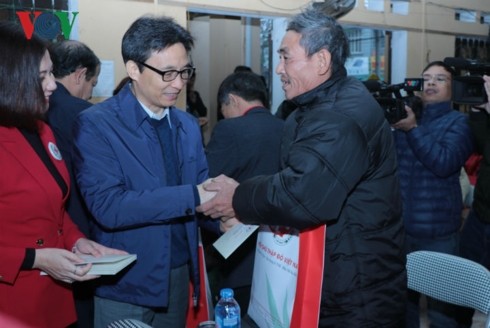 Vize-Premierminister Vu Duc Dam zu Gast in der Provinz Bac Kan  - ảnh 1