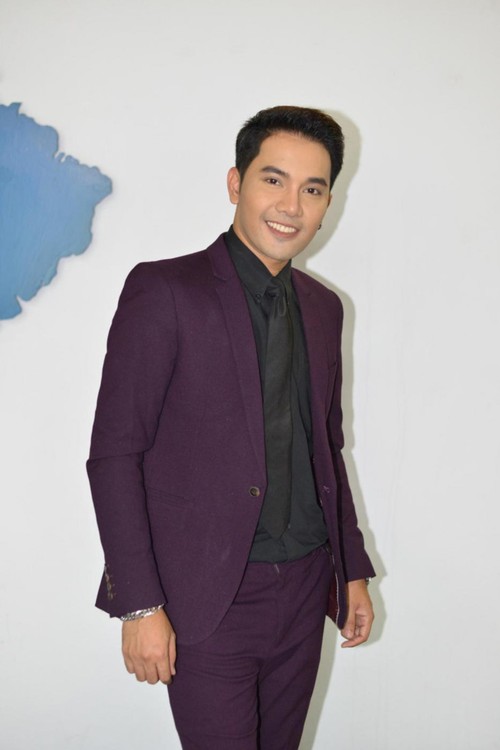 22 Kandidaten für das Halbfinale des Gesangswettbewerbs ASEAN+3 2019 - ảnh 13