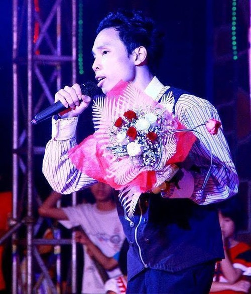 22 Kandidaten für das Halbfinale des Gesangswettbewerbs ASEAN+3 2019 - ảnh 17