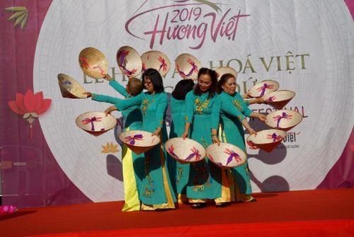 Vorstellung der Kultur und des Essens Vietnams in Deutschland - ảnh 1