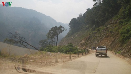 Die Frühlingswege in der Heimat des Helden Nup - ảnh 1