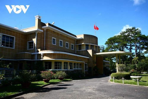 Die besonderen Bauwerke in Da Lat  - ảnh 13