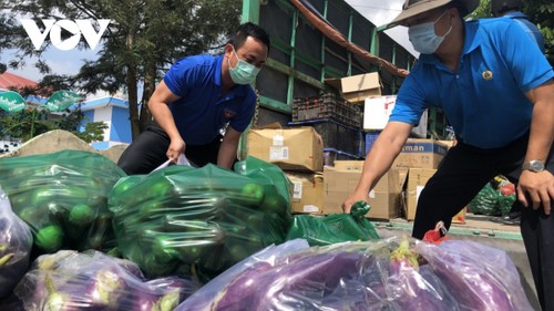 Solidarität und Zusammenschluss der Bewohner in Ho-Chi-Minh-Stadt  - ảnh 1