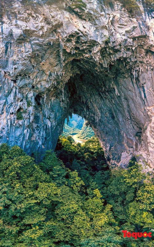Die Schönheit des Berges „heiliges Auge” in Cao Bang  - ảnh 4