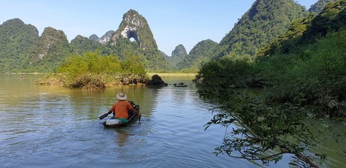 Die Schönheit des Berges „heiliges Auge” in Cao Bang  - ảnh 7