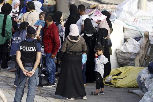 Italien verschärft die Regeln für Migration  - ảnh 1