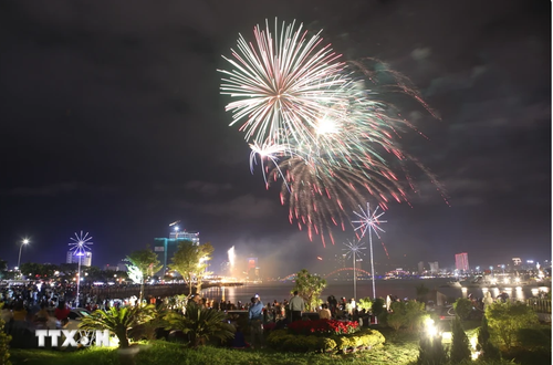 Zahlreiche Aktivitäten zum Befreiungstag der Stadt Da Nang - ảnh 1