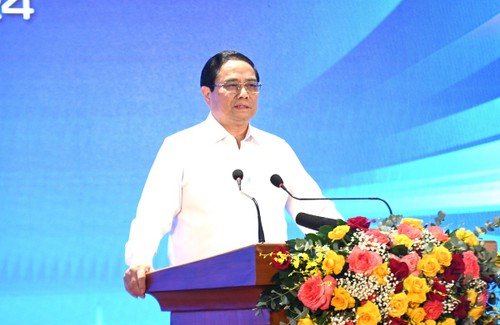 Premierminister Pham Minh Chinh nimmt an Konferenz zur Umsetzung des Parlamentsbeschlusses teil - ảnh 1