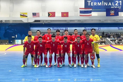 Das vietnamesische Futsal-Team geht ins Finale der Südostasienmeisterschaft  - ảnh 1