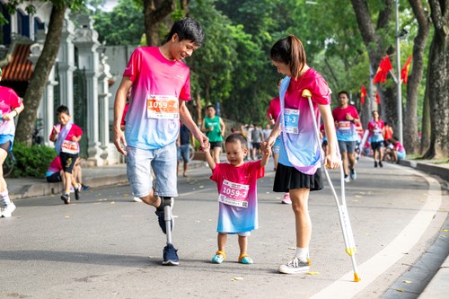 „Happy Vietnam” erzählt in Bildern von einem glücklichen Vietnam - ảnh 1