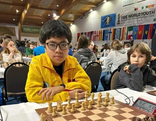 Der 13-jährige Dau Khuong Duy gewinnt zwei Goldmedaillen bei der Jugendweltmeisterschaft im Schach - ảnh 1
