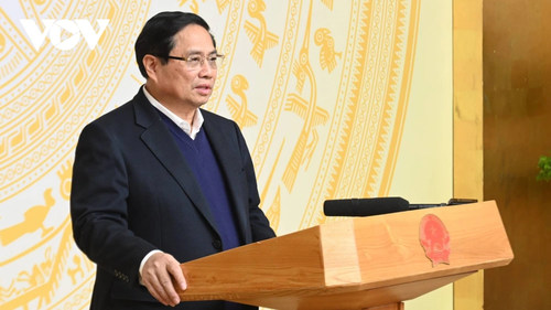 Premierminister Pham Minh Chinh leitet die erste Sitzung des Verwaltungsstabs für Verschwendungsbekämpfung  - ảnh 1