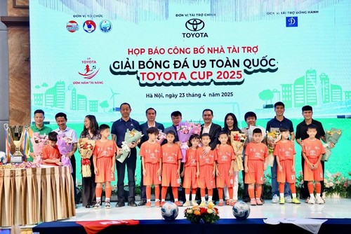 U9-Fußball-Turnier 2025 - ảnh 1