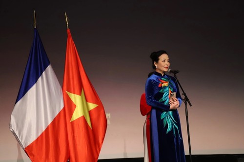 Eröffnung der Woche „Vietnamesisches Kino – Reise des Lichts” in Frankreich - ảnh 1