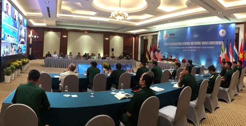 Visioconférence du Réseau des centres de maintien de la paix de l’ASEAN  - ảnh 1