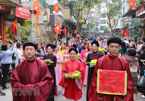 Tết Việt - Tết Phố 2023: les couleurs du Têt en plein cœur de Hanoï - ảnh 2