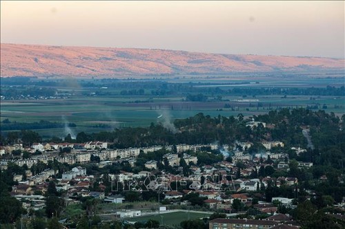 Une attaque à la roquette fait de nombreuses victimes dans le nord d'Israël - ảnh 1