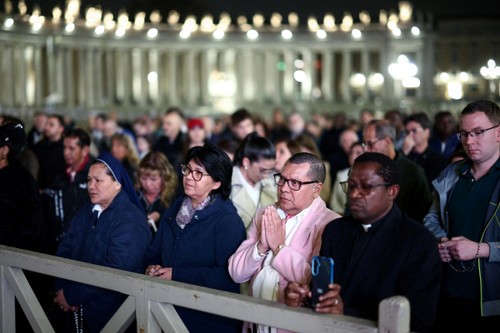 La santé du pape François en voie d’amélioration - ảnh 1