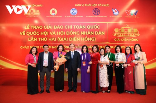 VOV Meraih  Lima Hadiah di Penghargaan Pers Dien Hong - ảnh 2