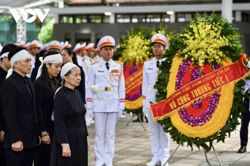 Upacara Ziarah Nasional kepada Sekjen KS PKV Nguyen Phu Trong Diselenggarakan menurut Protokol Pemakaman Kenegaraan - ảnh 2