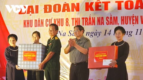 PM Pham Minh Chinh: Persatuan Harus Dimanifestasikan dengan Tindakan-Tindakan Konkret - ảnh 1