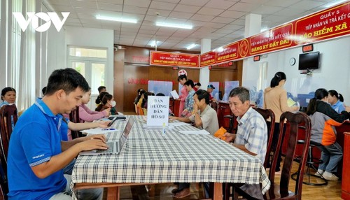 Transformasi Digital Mendorong Pemerintahan Dua Tingkat Beraktivitas Secara Efektif - ảnh 1