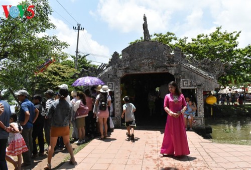 Le pont couvert de Thanh Toàn - ảnh 12