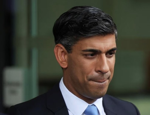 UK PM Sunak says there are no plans for now to send British troops to Ukraine - ảnh 1