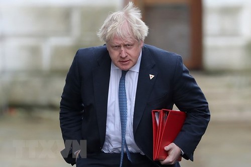 Masalah Brexit: Perdebatan tentang rencana Brexit antara Pemerintah dan mantan Menlu Inggris, Boris Johnson - ảnh 1