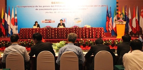 Seminar: Erfahrungen von FEALAC-Ländern über Umwandlung von Wachstumsmodellen - ảnh 2