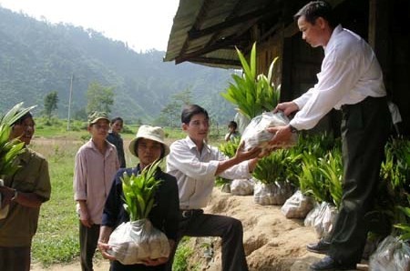 Oxfam veröffentlicht Bewertungsergebnis der Umsetzung des Programms 30A - ảnh 1